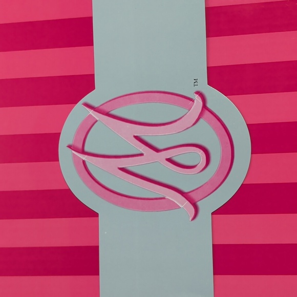 Very Rare "French Kissy" Authenticated Collectors Doll - Picture 12 of 12